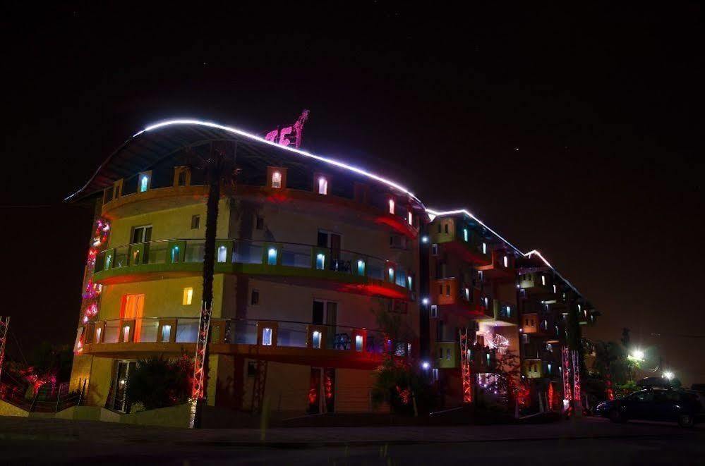 Lilalo Ηotel Паралия-Катерини Экстерьер фото